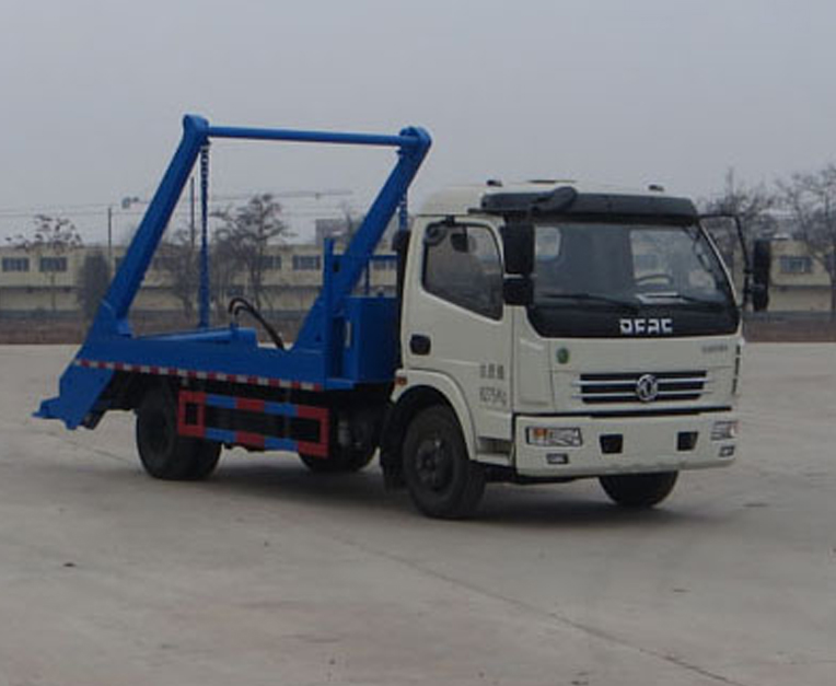 東風HLN5080ZBSE5型擺臂式垃圾車
