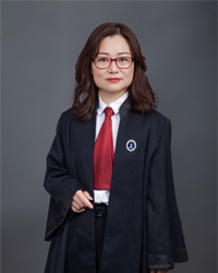 薛亚妮律师