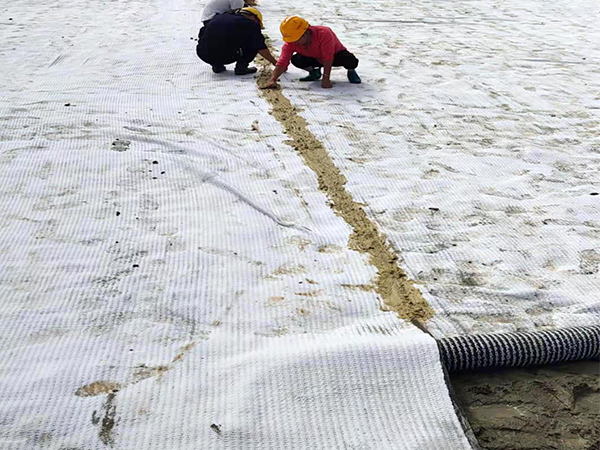 人工湖专用膨润土防水毯