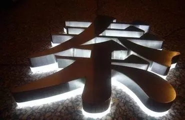 福州、廈門常見的樓頂沖孔字是怎么制作的？完整流程獻上