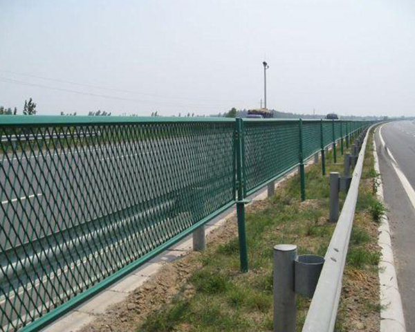 昆明高速公路护栏网