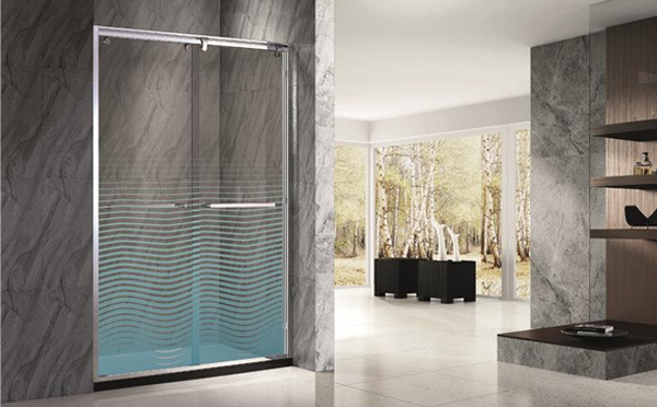 小的淋浴房可以添加玻璃隔断或者浴帘隔断来隔开卫生间