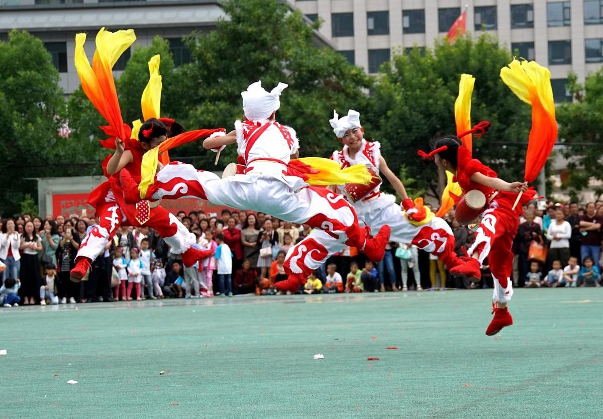 关于陕西安塞腰鼓舞的文化传承