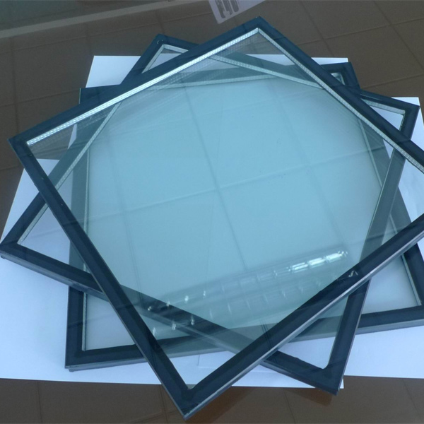 双层中空钢化玻璃有什么优点?昆明钢化玻璃厂家来分析!