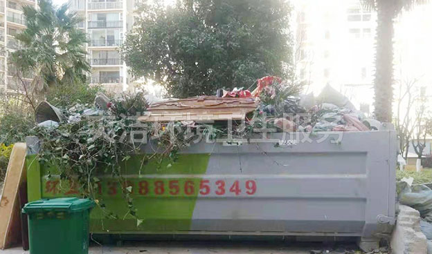 天润康园北区绿化垃圾清运
