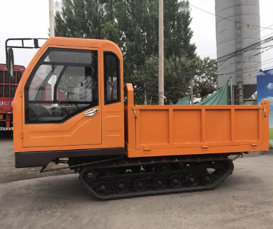 履带四不像车