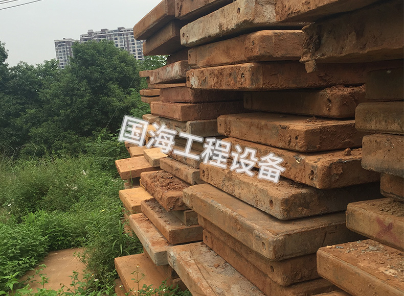 阜阳安庆芜湖合肥油田里为什么要使用钢板路基箱？