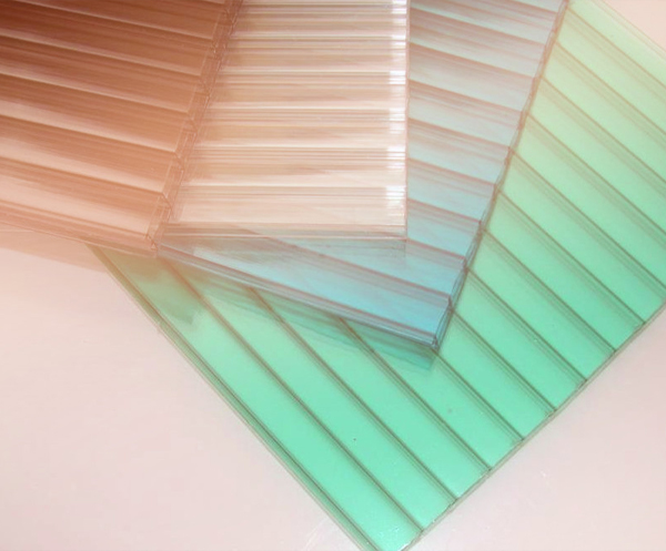 PC阳光板的常规颜色有哪几种?分别用于哪些领域?