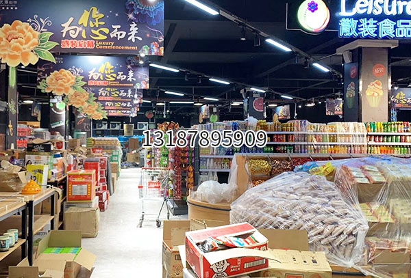 昆明便利超市货架