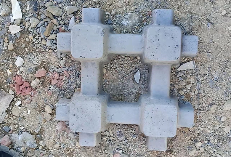 长沙透水砖厂家告诉你怎么正确铺设陶瓷透水砖