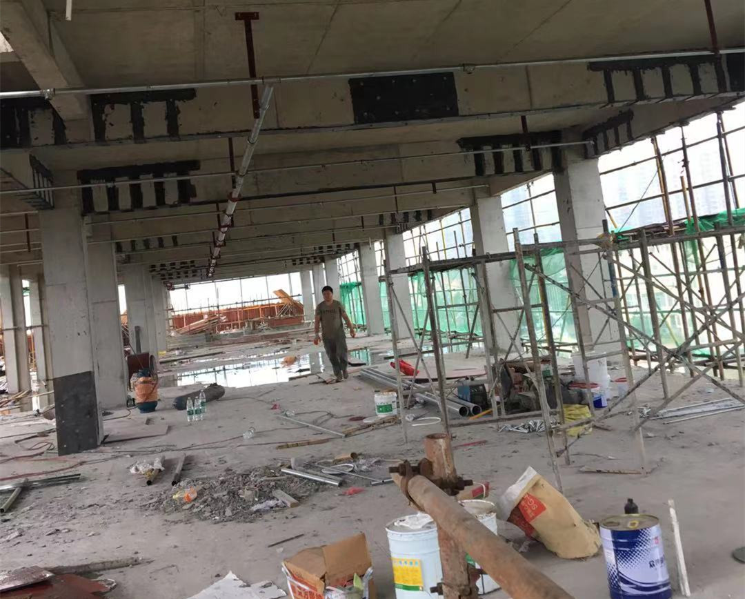 粘鋼板加固工程