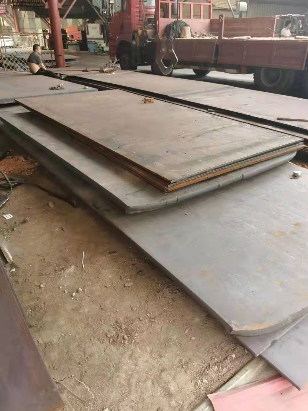 如何挑选高质量的铺路钢板？