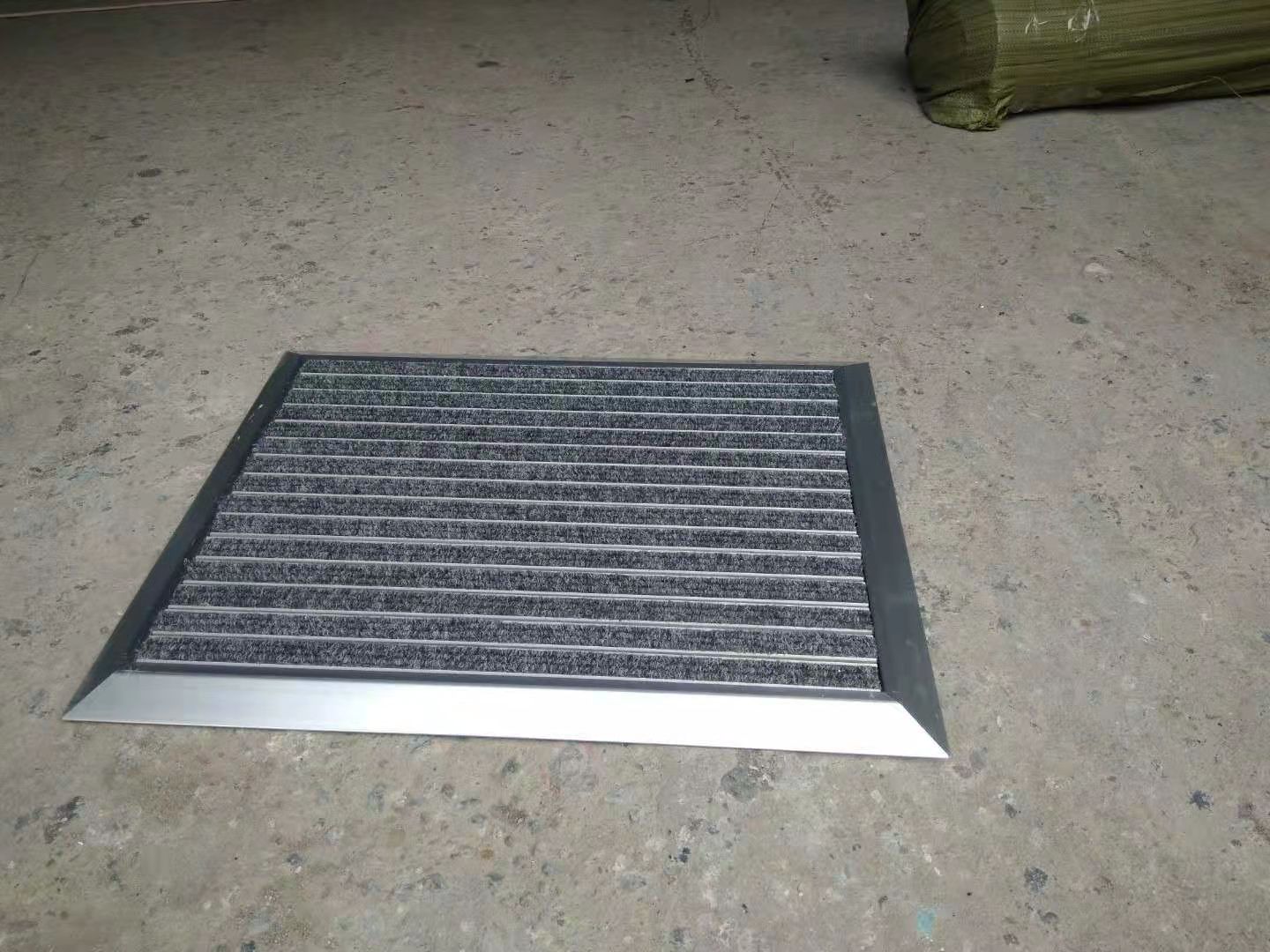 成都铝合金地垫厂家