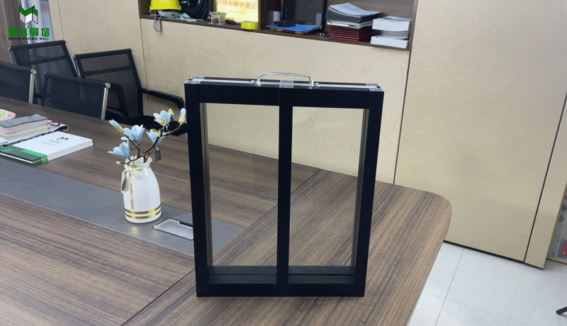 江苏南京徐州单层玻璃隔断厂家发给客户的单玻样品实景拍摄展示