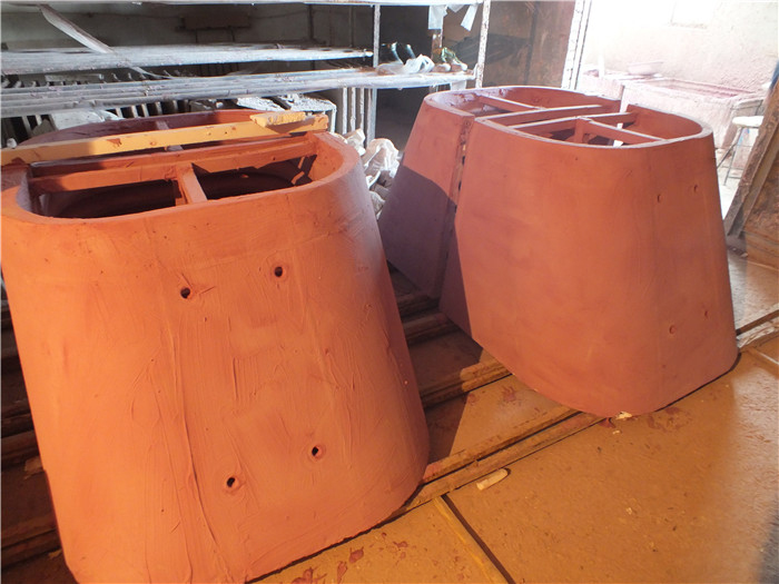 在焊接过程中，选择堆焊河北耐磨衬板的要求是什么？