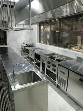 廚房設備需根據不同的功能分類