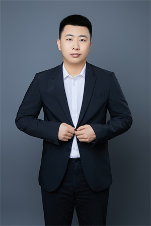柴小林    高端设计师