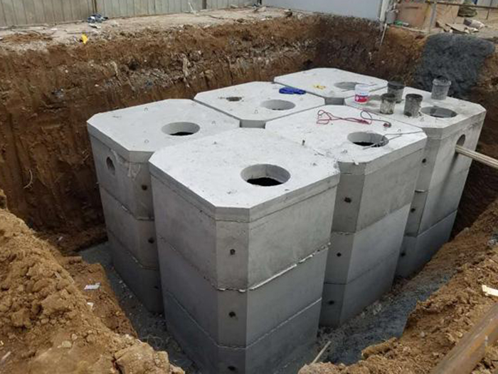 钢筋混凝土组合式化粪池2