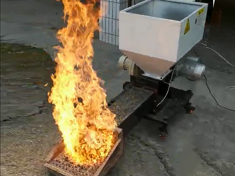 生物质燃烧机
