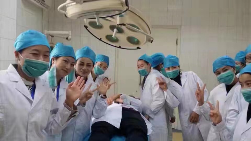 北京通州微整形培训开眼角手术不适合哪些美女安全吗
