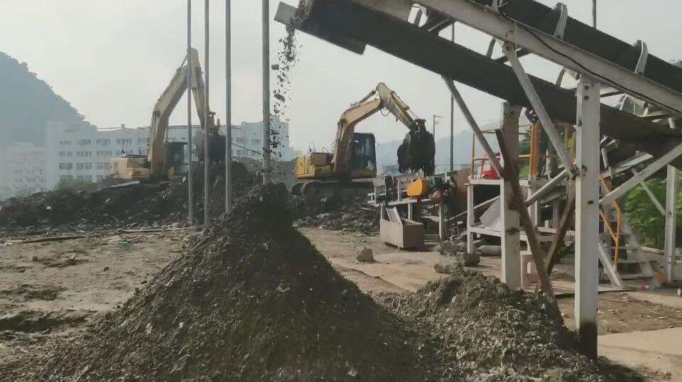 温州鹿城项目陈腐垃圾治理现场