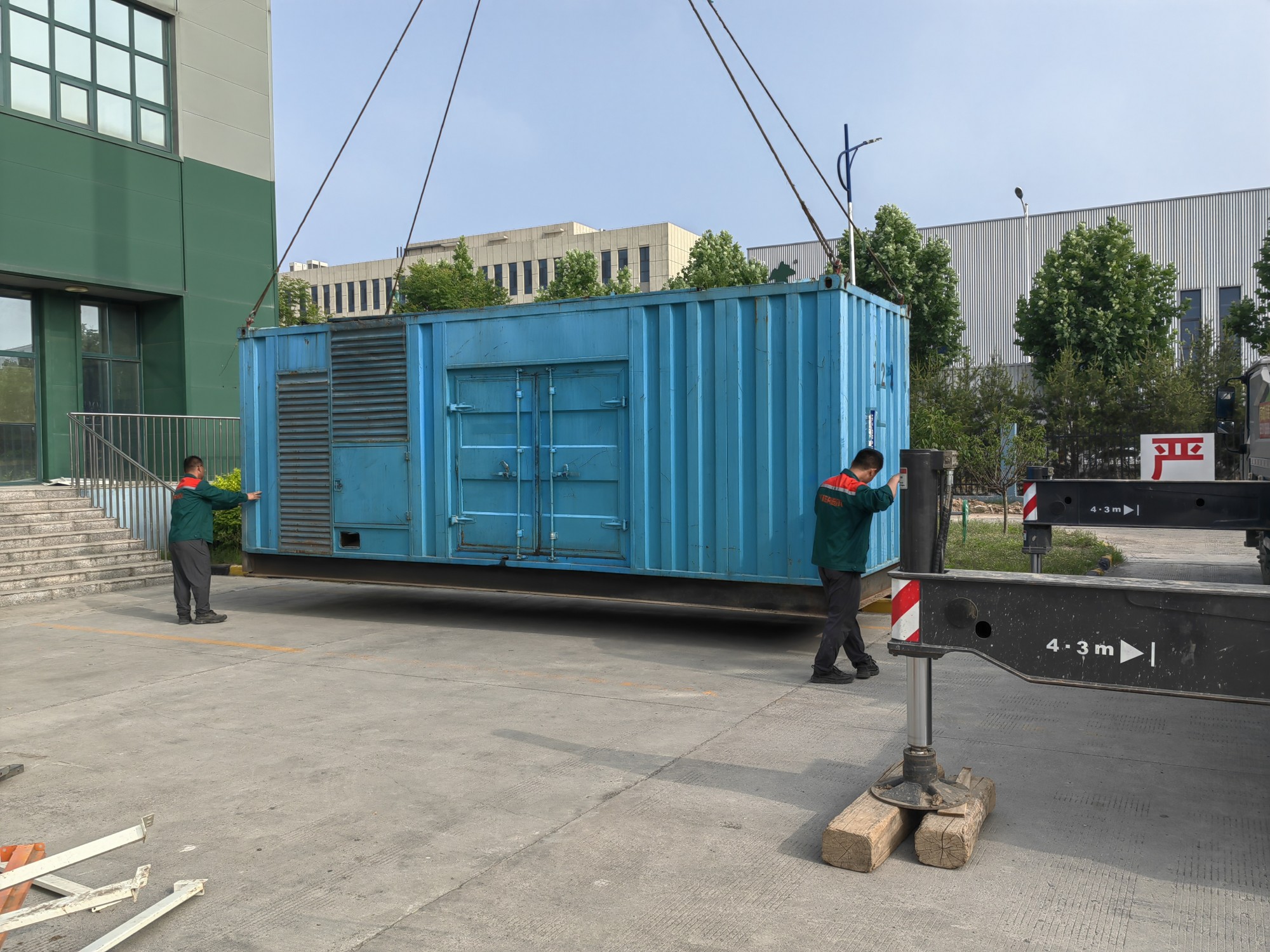 黑龙江哈尔滨发电机2000kw租赁费 220v小型发电机出租 如何保证高效运转的？