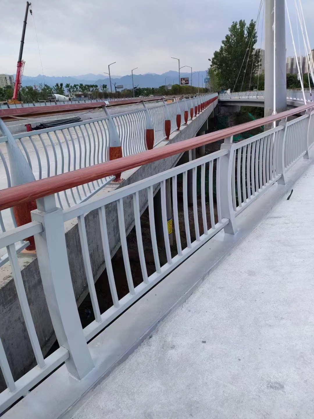 常德不銹鋼橋梁護欄源頭工廠支持定制 橋梁護欄的功能介紹