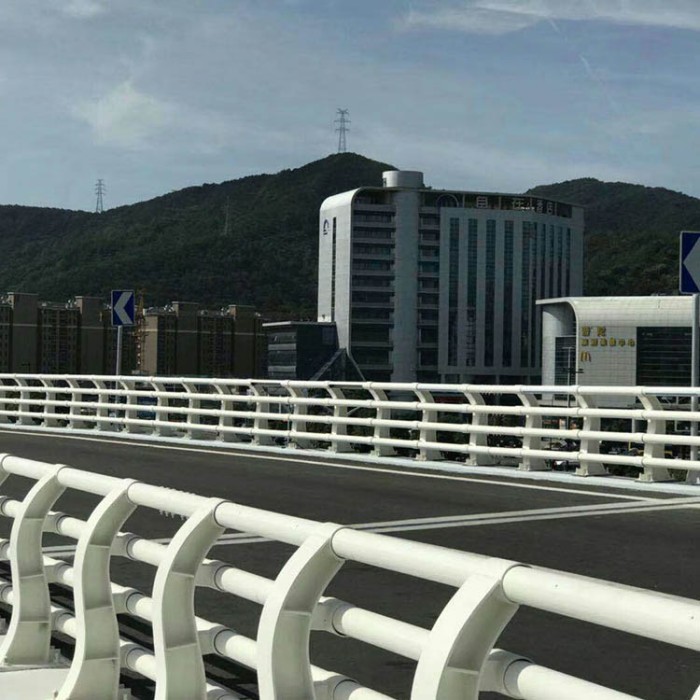 山东城市交通防撞护栏LED大桥景观照明栏杆