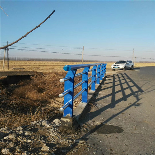 道路护栏-不锈钢复合管栏杆