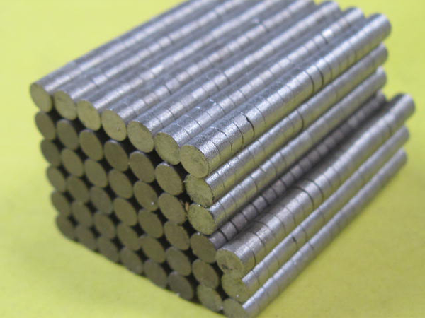 資陽超薄釹鐵硼磁鐵片在醫療設備中也有重要作用