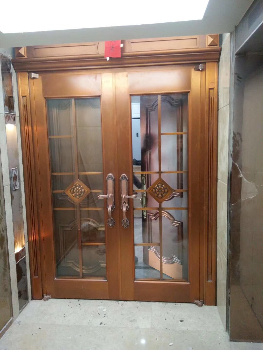 别墅玻璃铜门