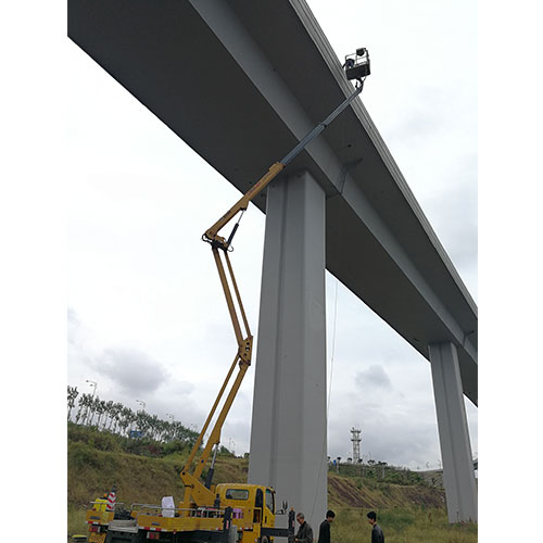 橋梁高空升降車租賃公司