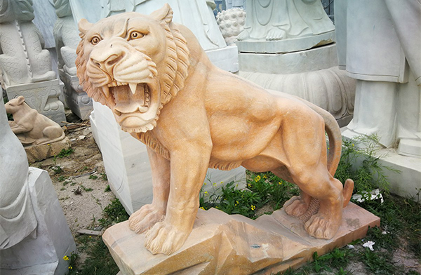石狮子雕刻