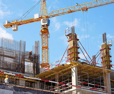 建筑工程施工总承包等级资质承包范围是什么？