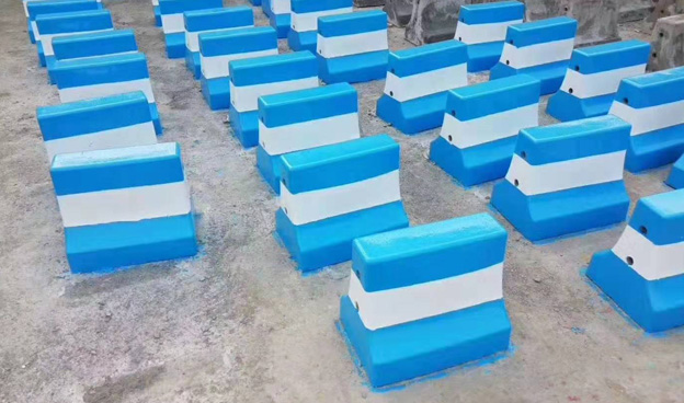 安防水泥墩