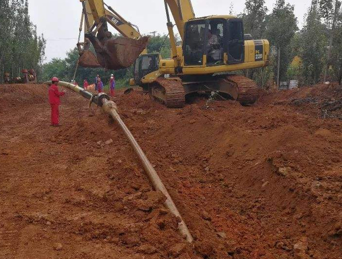 山東非開挖頂管施工公司具有過硬的施工技能。