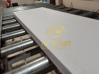 挤塑板当地暖保温板使用的优缺点。