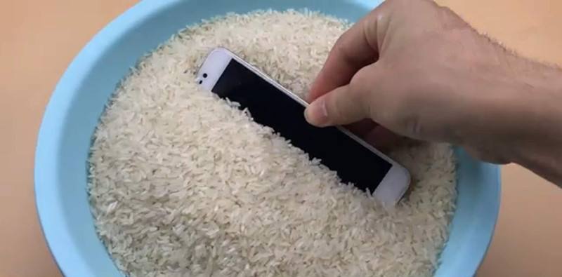大米可以解决手机进水