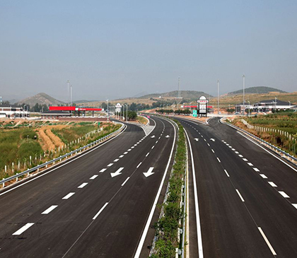 濮阳公路标线公司讲述高速公路标线对涂料的要求
