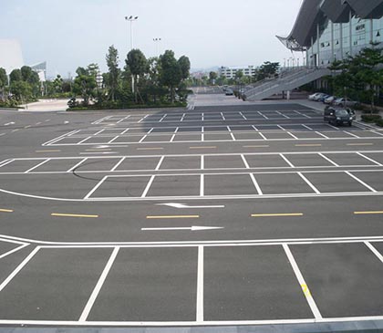 安阳停车场标线公司详细讲述规范停车的好处