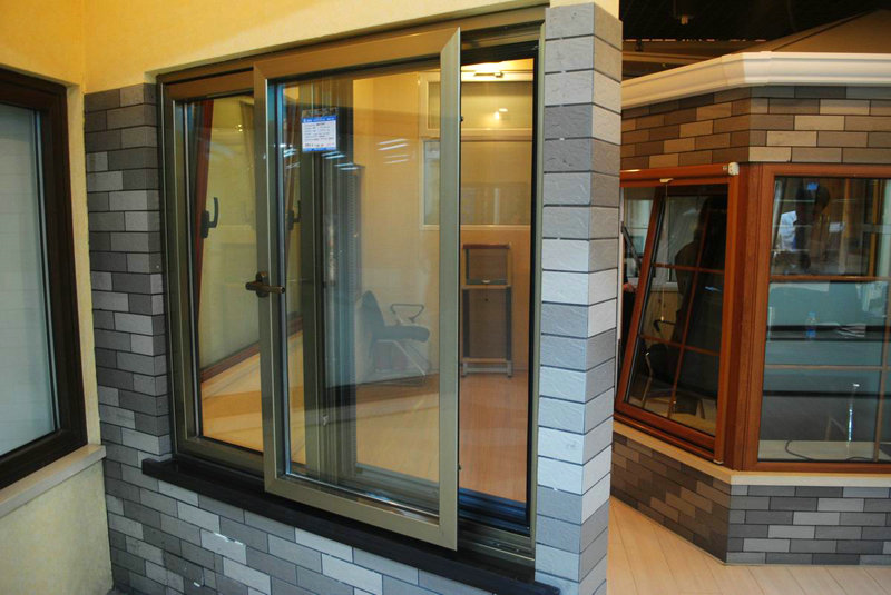 你知道塑钢门窗安装的施工工艺吗 安阳钛镁合金门安装厂家来科普