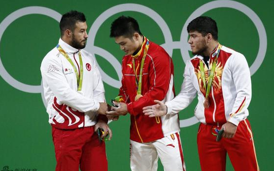 里约奥运会男子69公斤级举重比赛铜牌被剥夺 选手药检呈阳性