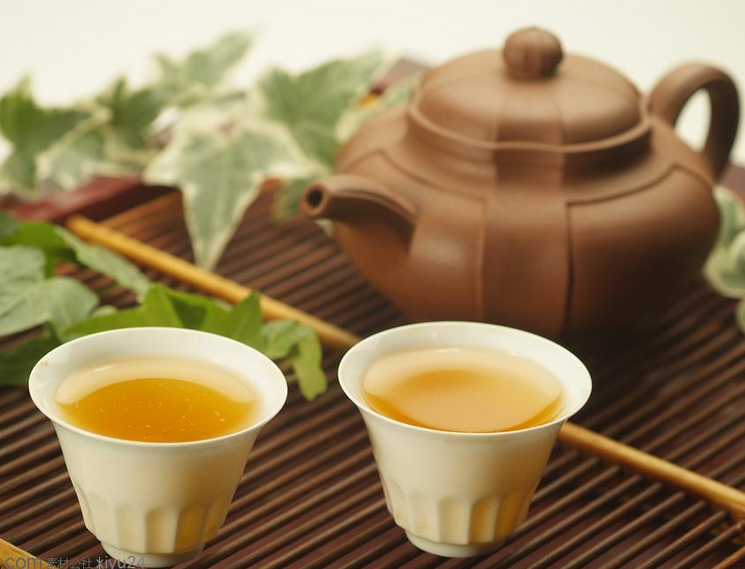 安阳中栝王栝楼茶公司电话浅谈红茶和绿茶的功效有什么区别