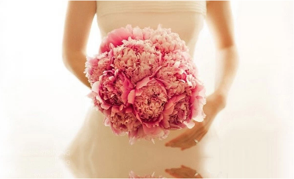 昆明新娘跟妆之新娘都舍不得抛的手捧花，你喜欢哪一种？