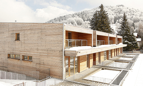 木结构房屋带你了解重型木屋与轻型木屋的区别