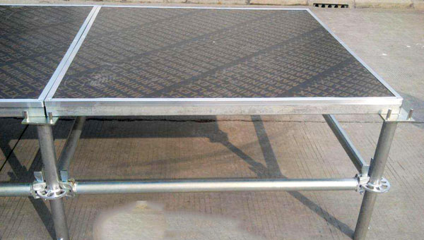 平方表面承重材料可使用透明钢化玻璃搭建桁架