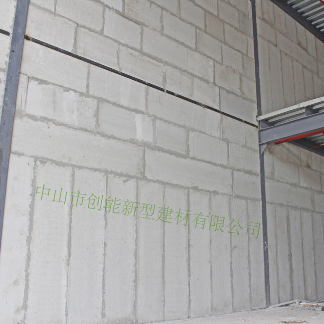 肇庆轻质复合墙板厂家创能建材介绍轻质墙板装置时的关键要点
