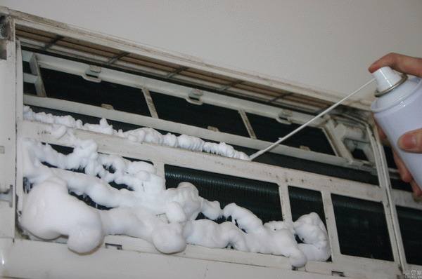 重庆南坪空调维修告诉你空调的缺氟现象有哪些