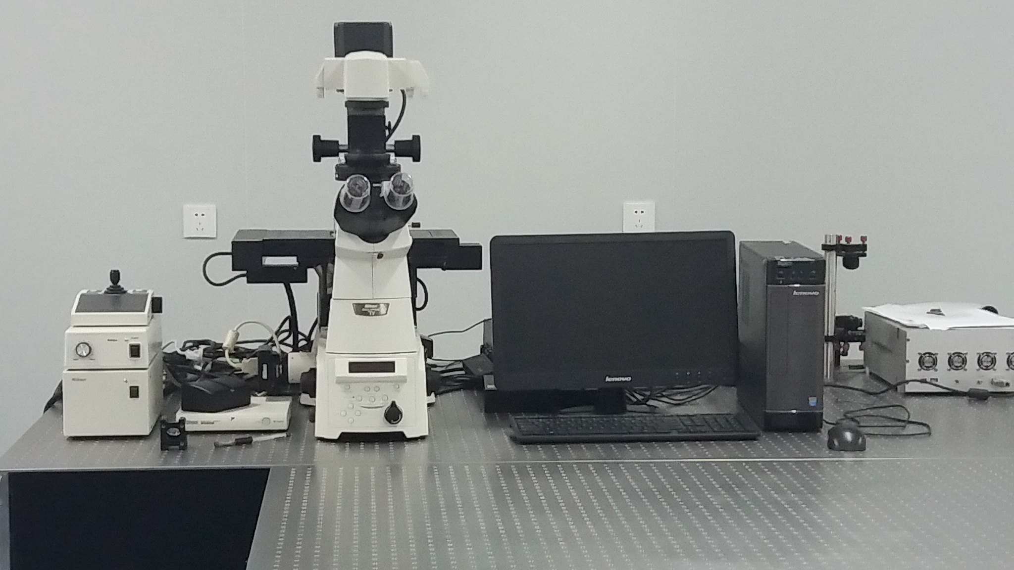 顯微鏡維修廠家教你如何正確操作顯微鏡