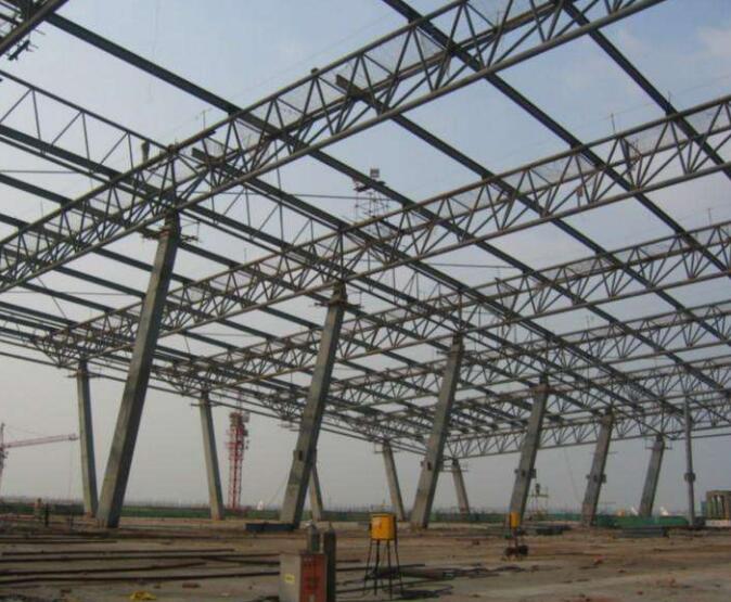 钢结构厂房的工程结构柱加固